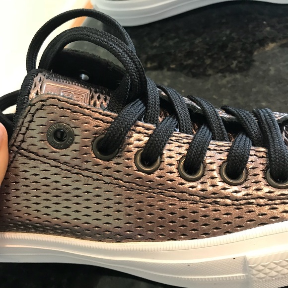 Converse Allstar Bronze Metallic shoes NWT Converse Allstar Bronze Metallic shoes NWT